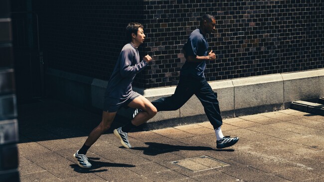 アディダス、日本企画のランニングアパレルコレクション「DAY//Ø」第2弾となる新作が登場　「ADIZERO EVO SL EXO」新カラーも同時発売