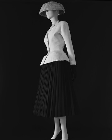 【Dior】東京で開催される展覧会「杉本博司 絶滅写真」に特別協賛