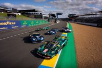 アストンマーティンValkyrie、英国の期待を背に第94回ル・マン24時間レースに挑む