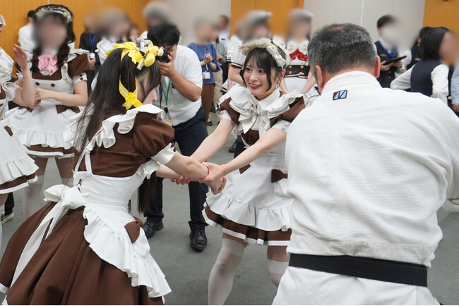 あっとほぉーむカフェが、万世橋警察署主催「女性に対する防犯被害防止教室」「痴漢被害等撲滅キャンペーン」に参加いたしました。