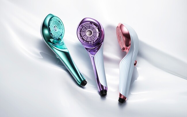 ファインバブルで水は進化する。その先で目覚める肌と髪の美しさ。「ReFa FINE BUBBLE U+」に新カラー