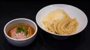 柚子出汁かき氷を乗せた特製つけ麺 柚子出汁かき氷を乗せた特製つけ麺