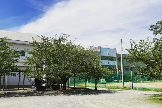 静岡大学教育学部附属浜松中学校にてHUIS代表が特別講義