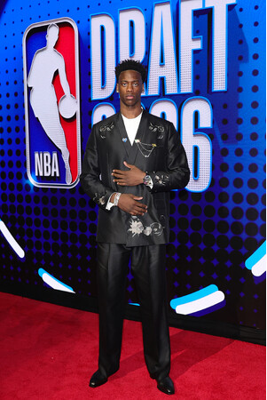 【ウブロ】AJ・ディバンツァ、NBAドラフトでウブロを着用