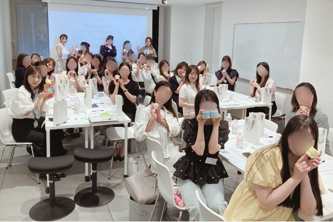 社長・社員と直接対話し、ブランドの想いに触れるインフルエンサーイベントを開催【敏感肌ブランド ディセンシア】