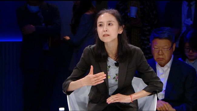 2026年夏季ダボス会議|AI時代の電力需要拡大と太陽光発電の新たな可能性