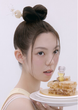 【A'pieu】韓国伝統のお餅から着想を得たパッケージ！あれがちな唇をはちみつでコーティングするいたわりリップオイルが日本上陸