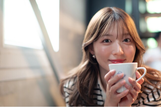 人気キャスター・中川絵美里の連載『そっと、切り取る』ゲストにフリーアナウンサーの阿部華也子が登場！
