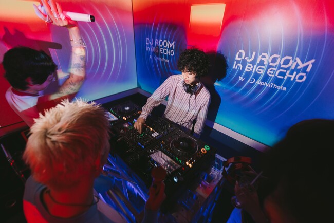 日常のカラオケ空間で本格DJ体験！DJ ROOM in BIG ECHO by AlphaThetaがビッグエコー練馬店に登場