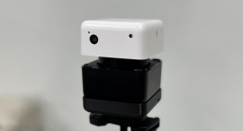 音声解析×生成AIで作る次世代メンタルケアロボット“Care Cubeインサイト”提供開始〜音声解析AIを検知する技術から行動変容を促すサービスへ〜 音声解析×生成AIで作る次世代メンタルケアロボット“Care Cubeインサイト”提供開始〜音声解析AIを検知する技術から行動変容を促すサービスへ〜