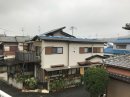 2018年台風21号で屋根材が飛散した家屋 2018年台風21号で屋根材が飛散した家屋