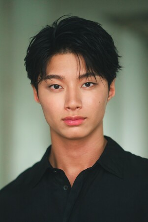 ABEMA「今日、好きになりました。」で話題沸騰の榎田一王がホリプロ所属を発表!
