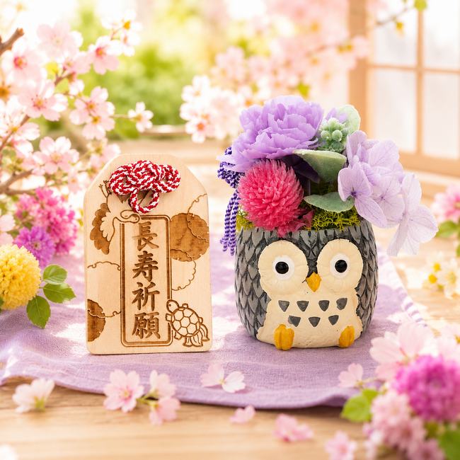 【ココロを贈る 名入れギフトOkulu】福を呼ぶふくろうと、想いを刻む木製お守り。敬老の日や長寿祝いに贈る新商品「福ふくギフトセット」を発売