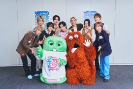 SUPER★DRAGONとガチャピンムック 集合写真 SUPER★DRAGONとガチャピンムック 集合写真