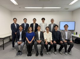 キックオフミーティングの様子 キックオフミーティングの様子