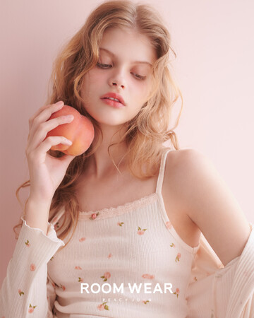 【PEACH JOHN ROOM】桃や花をモチーフにした心ときめく「PEACH & FLOWER COLLECTION」を発売。フェミニンなルームウェア＆ランジェリーが登場。