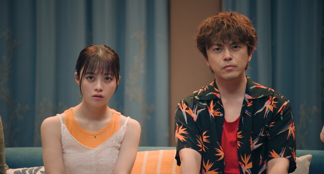 松本若菜が、ABEMAオリジナルドラマ『バカンスの法則』劇中ドキュメンタリー番組のナレーションでサプライズ出演！勝地涼“紺太”の密着VTRを彩る、愛ある辛辣な毒舌ナレーションに反響