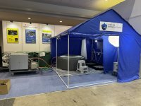 「水を運ぶ」から、「水をつくる」へ！熊本地震支援で活躍した「アークリーアクアステーション」を実演展示