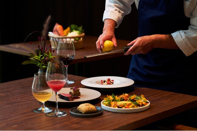 ホテルグランバッハ東京銀座｜大切な人たちと味わい語らう～秋の銀座のWine & Dine～「The Wellness Table（ウェルネス・テーブル）‐Savor（集い）‐」を発売